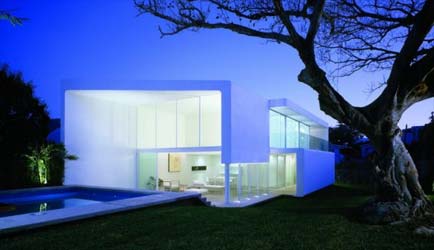 http://www.busyboo.com/wp-content/uploads/2008/04/modern-architecture-suntro.jpg