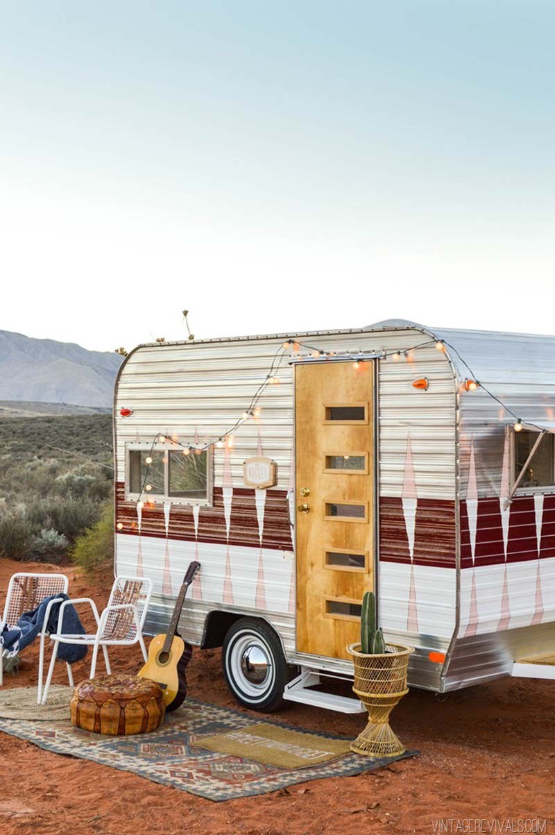 Travel Trailers: Luxury Motorhomes, Campers & Caravans ...