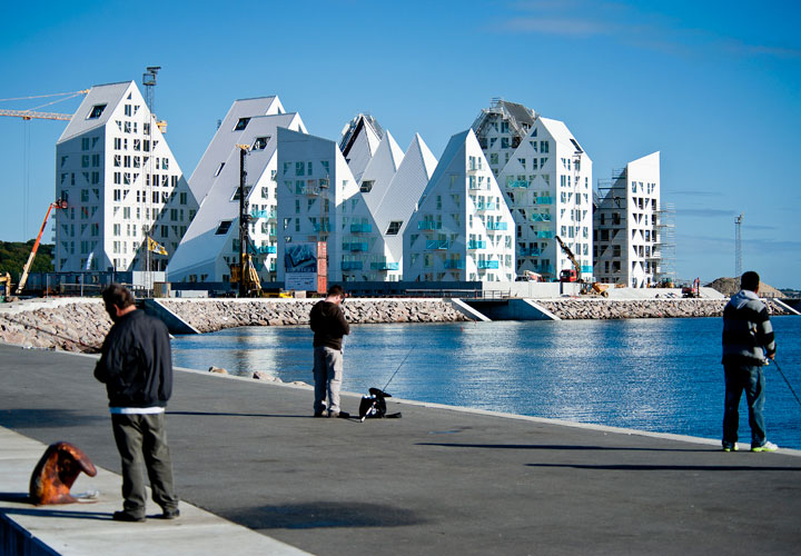 apartment-complex-iceberg3