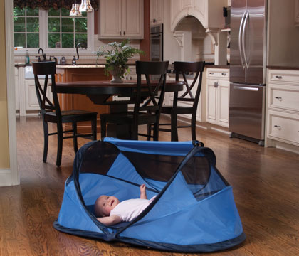 baby-travel-bed-peapod-1