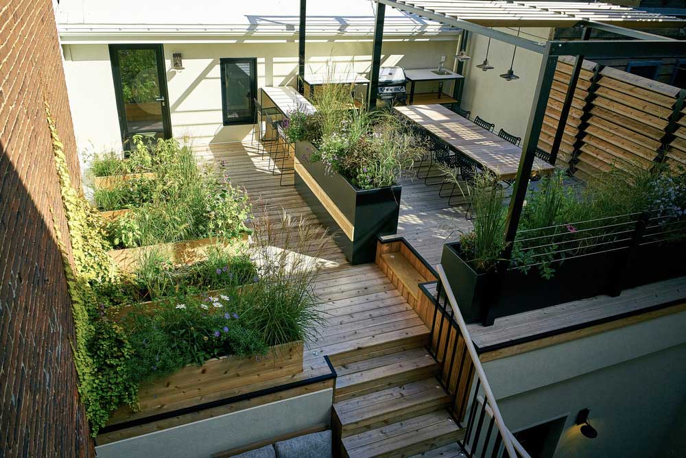 Back deck patio design