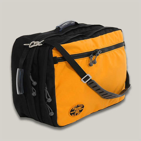 backpack-travel-bag-skytrain-2
