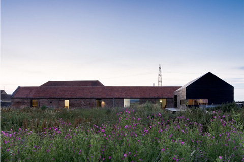 barn-conversion-uk-ochre