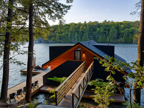 Lake Joseph Boat House - Modern Cabins