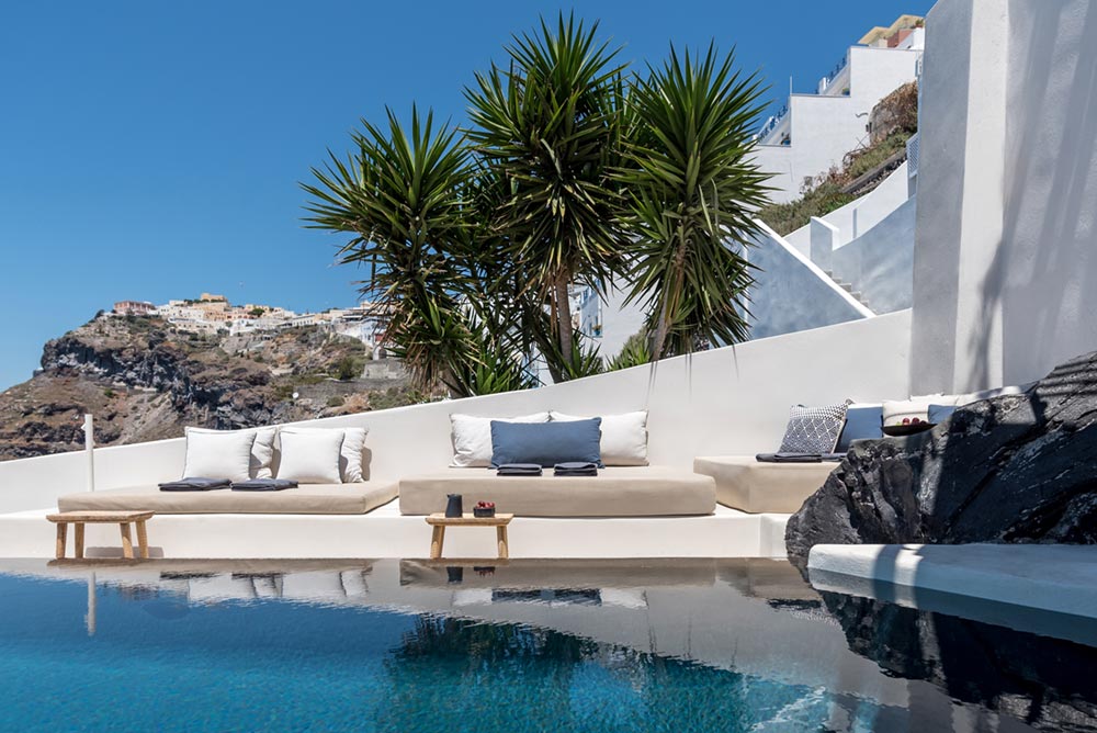 boutique hotel infinity pool santorini - Porto Fira Suites