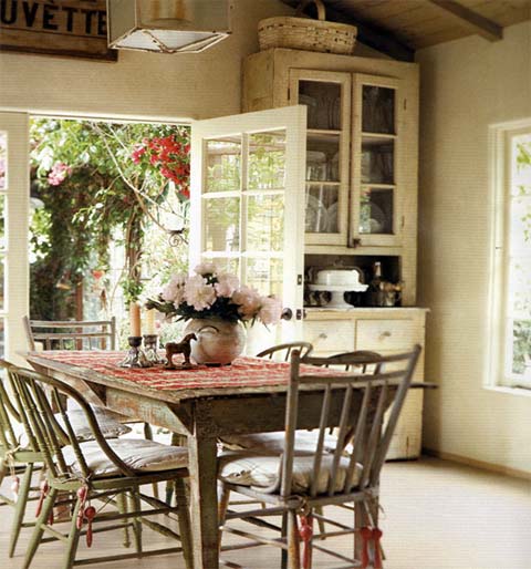 breakfast-nook-skoepke