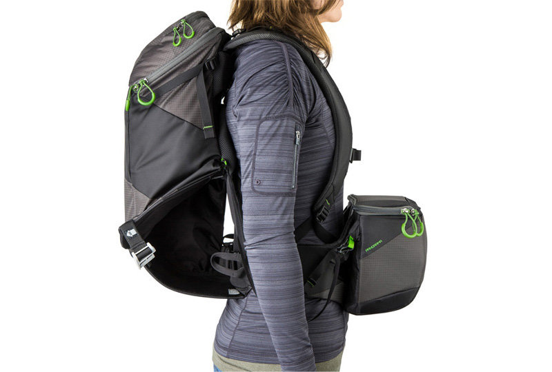 camera backpack rotation18041 - rotation180 Panorama Backpack: Camera at the Ready