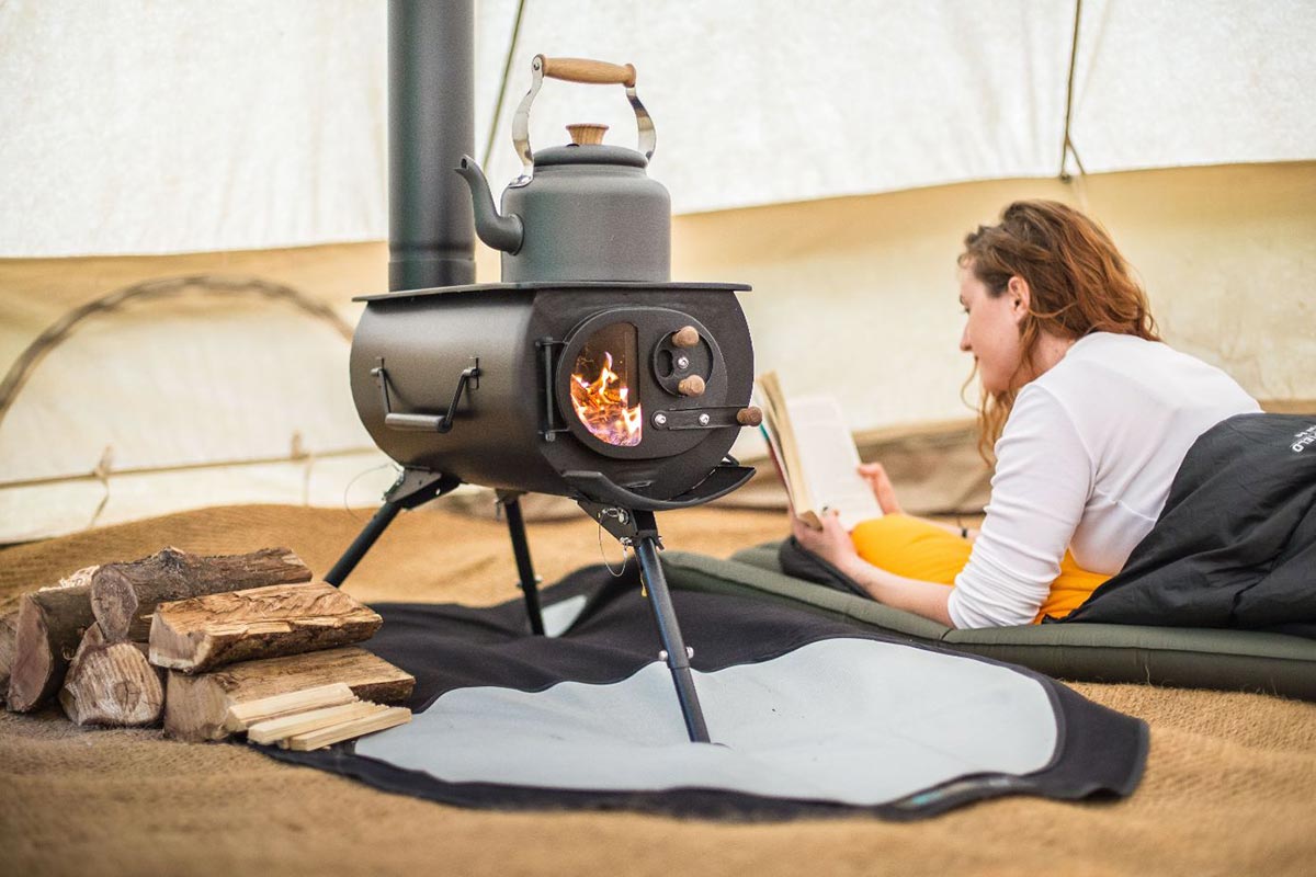 Collapsible Wood Stove To Heat Up Your Camping Tent