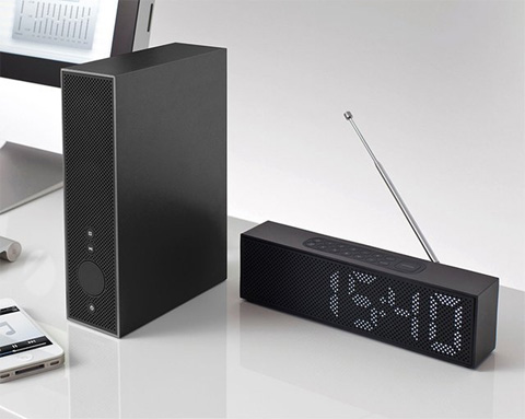 clock-radio-speaker-titanium
