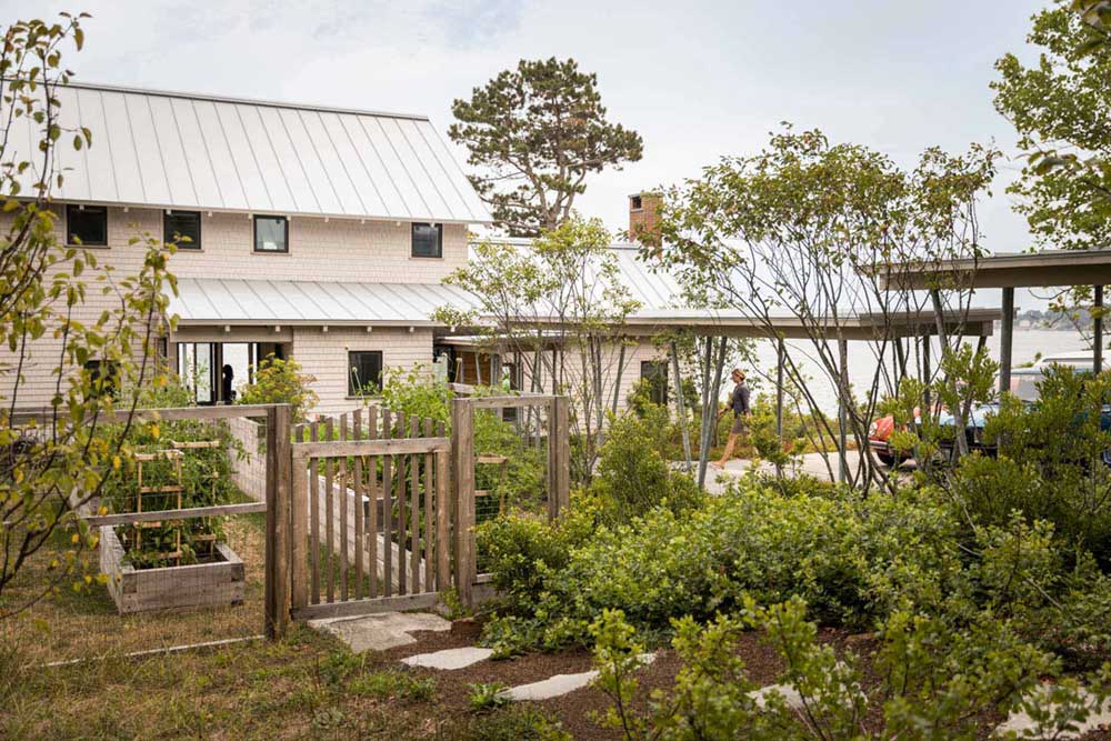 coastal home design garden - Sea Change House