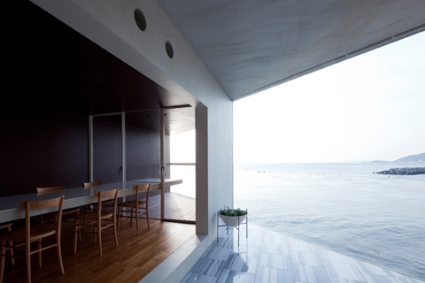 coastal-home-sajima2