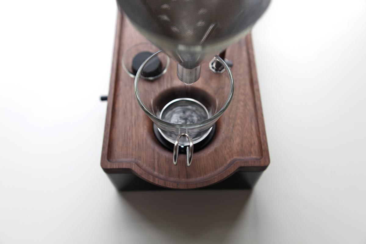 coffee-maker-clock-jrd4