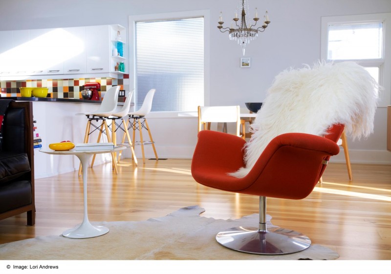 colorful apartment design bhm41 800x561 - interior designer's home in Calgary: A Colorful Exchange