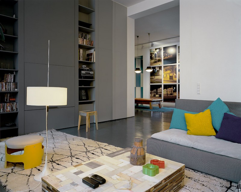 colorful interiors tka2 800x638 - Sabottka Apartment: Ricochet Off the Walls