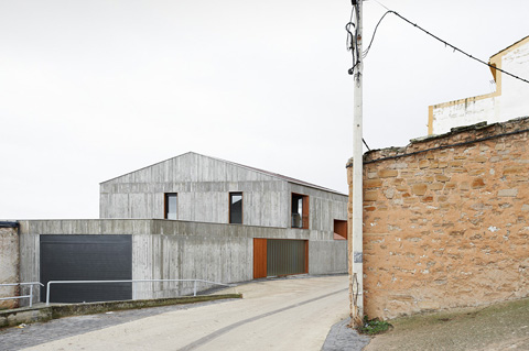 CASA MP EN SESMA : Alcolea Tárrago Arquitectos