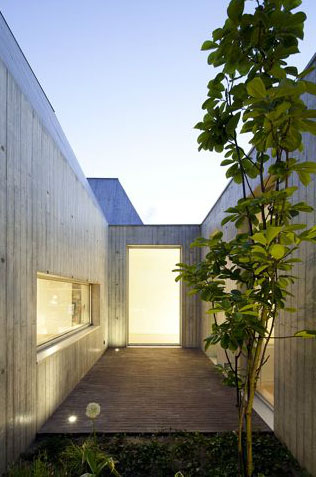 concrete-house-ovar-5