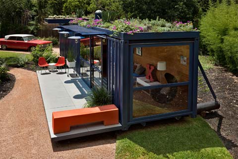 container-guest-house-2