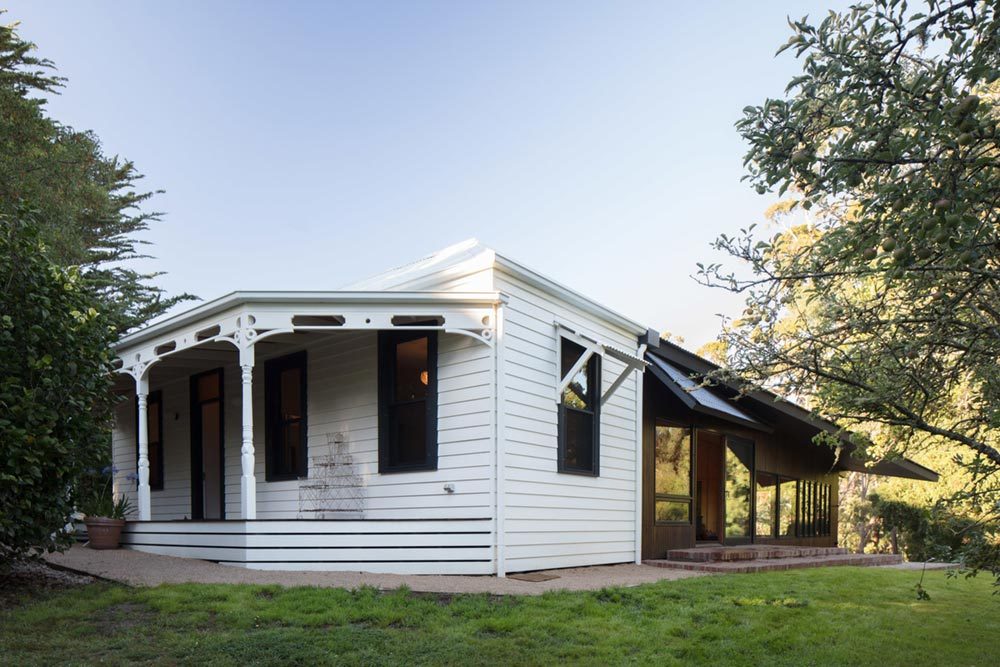 Modern Extension For A Victorian Cottage