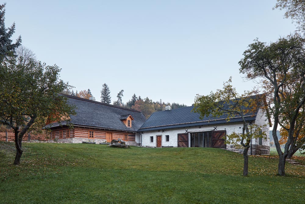 country house renovation lm - Country House in South Bohemia