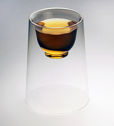 designer glasses illusion 4 - Illusion Glass