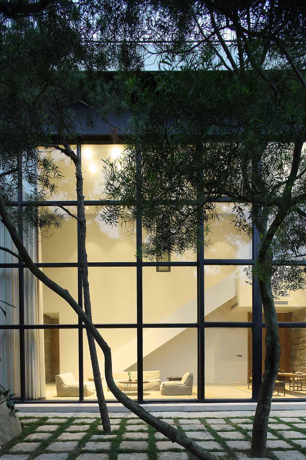 Double Height Ceiling and Inner Courtyard