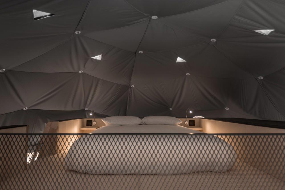 eco boutique dome loft bedroom - Eco Luxury Domes Charlevoix