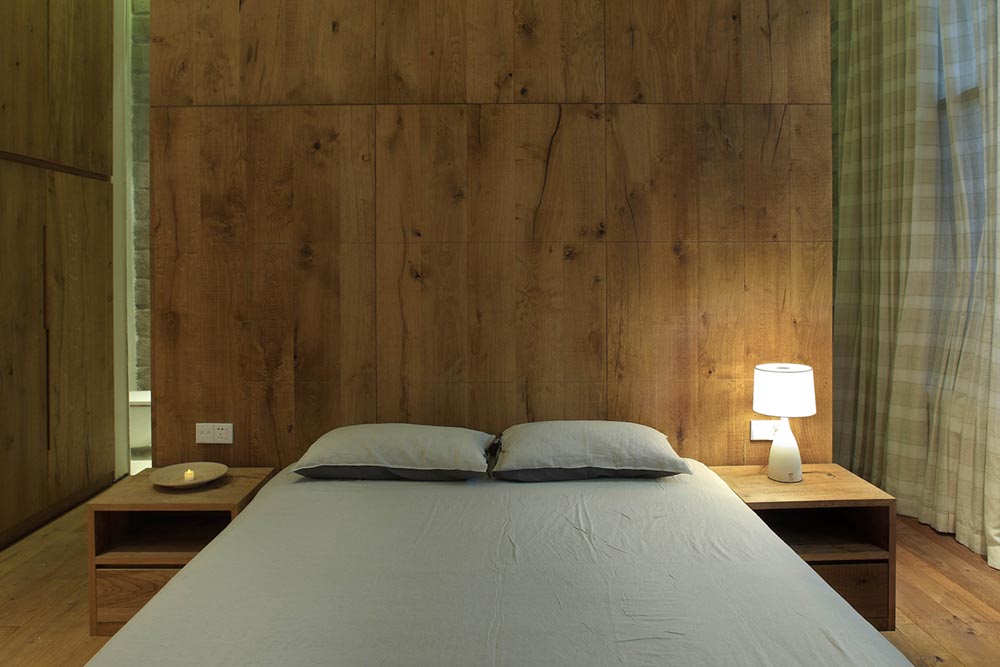 Simple Wooden Bedroom Design