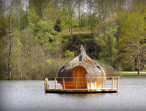 floating-cabins-cdgl-france-4