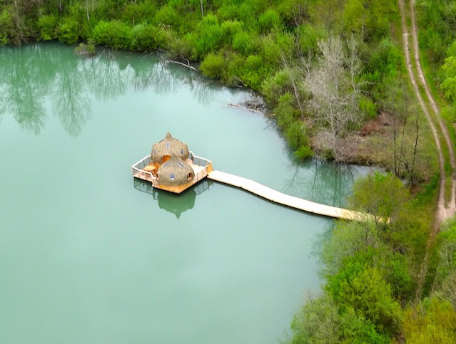 floating cabins cdgl france 81 - Cabanes des Grands Lacs: Floating Lake Cabins in France