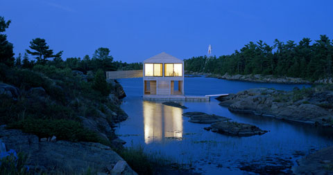 prefab-floating-house-mos