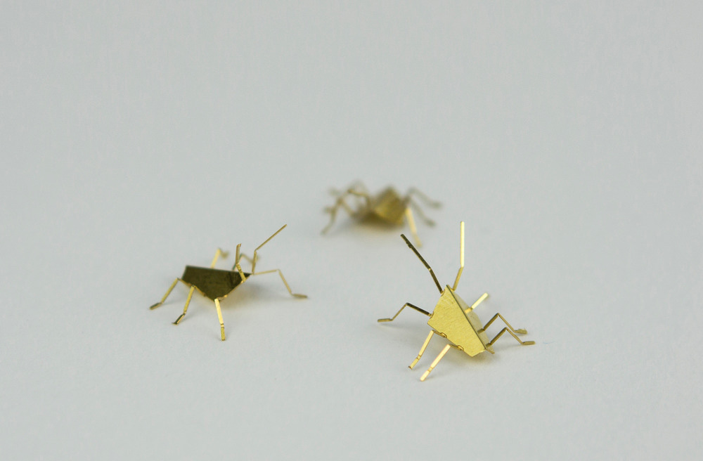foldable-sculpture-poligon-bugs