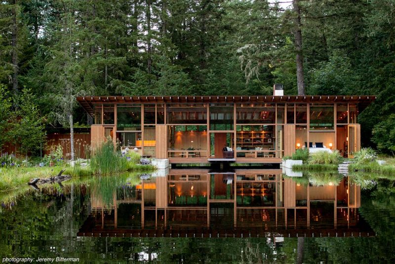 forest family home pond caa 800x534 - Newberg Residence