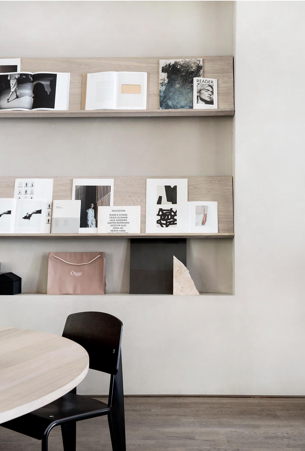 gallery office interiors kinfolk5 - Kinfolk Gallery