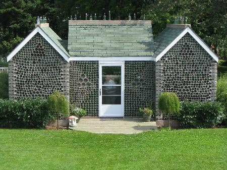 glass-bottle-houses-g1