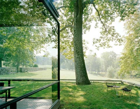 glass-house-philip-johnson-3