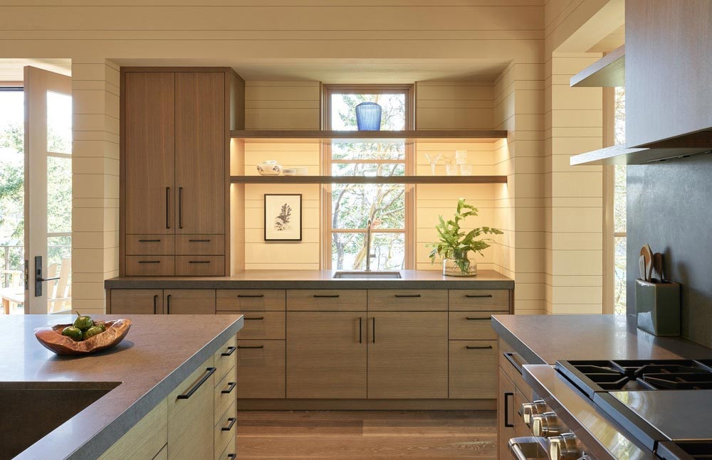hillside stone home kitchen design hp - Hillside Sanctuary