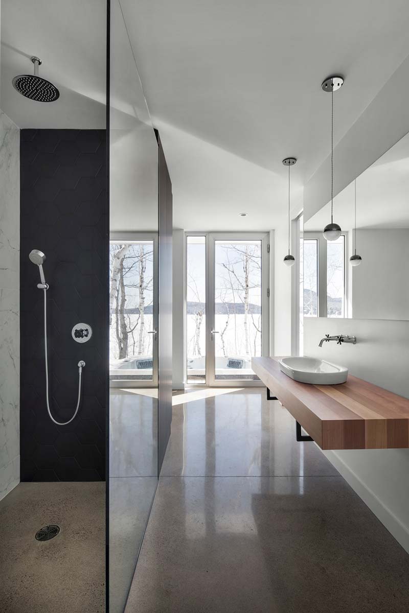 home extension bathroom design - Chalet La Petite Soeur