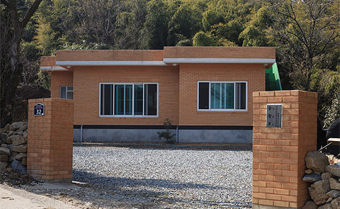 house-facade-namhae9