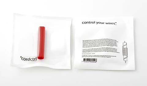 ipod earphones cordctrl 4 - *cordctrl - Control Your Wires