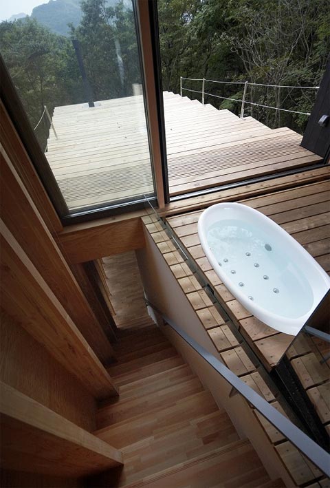 japanese-mountain-house