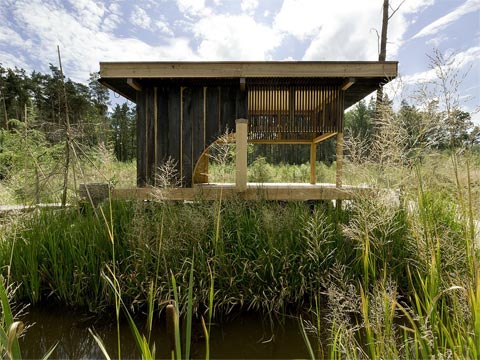 japanese-teahouse-black