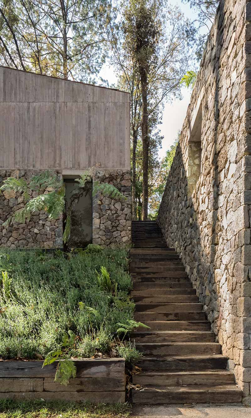 l shape house design wood stairs - L House