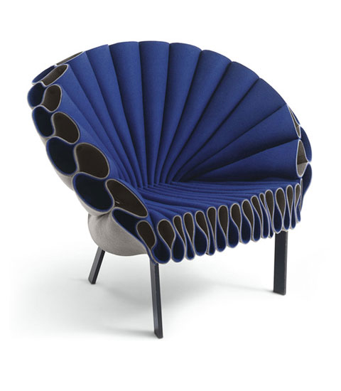 lounge-chair-peacock