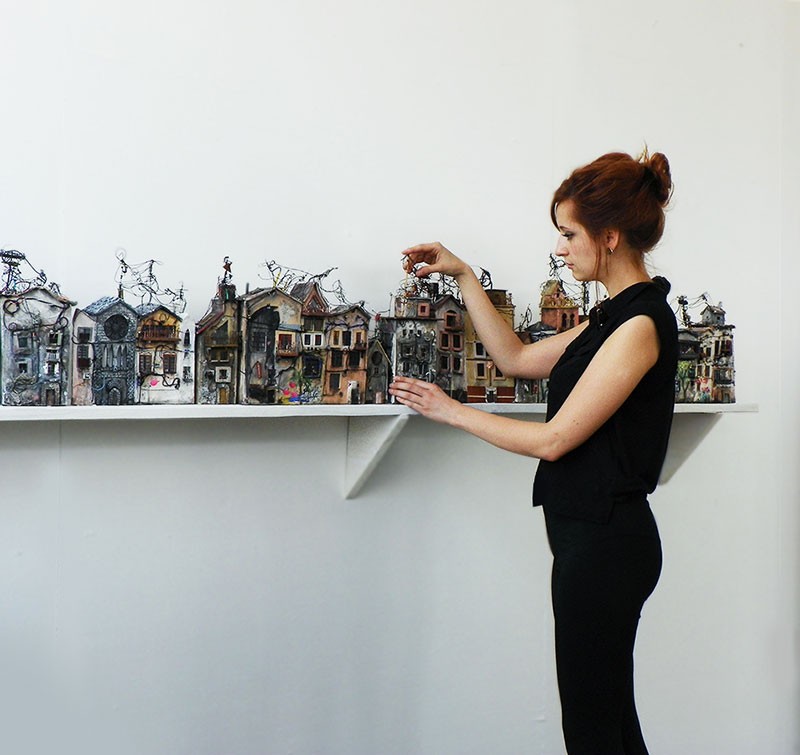 miniature architecture kp 800x755 - Grow Up Miniature Architecture