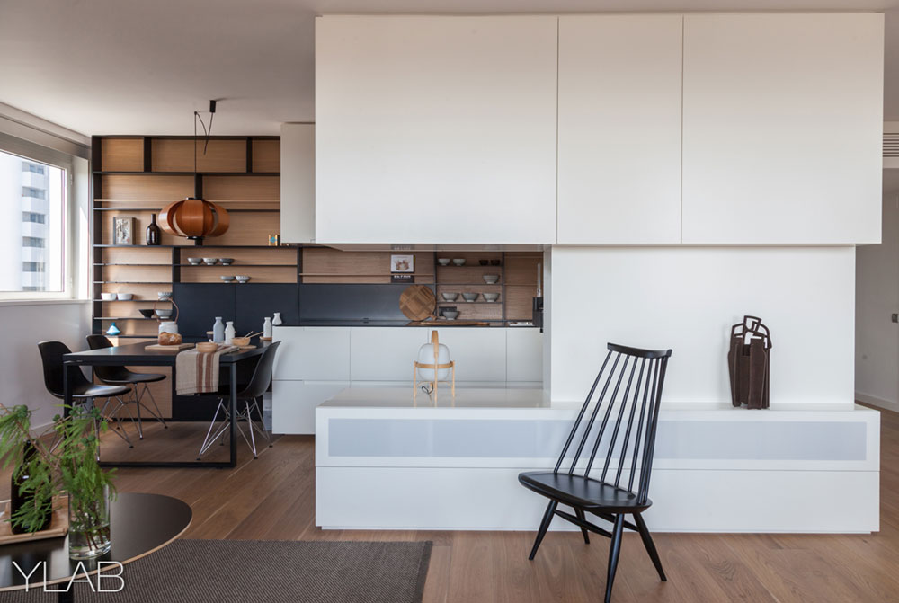modern-apartment-barcelona-mar-1
