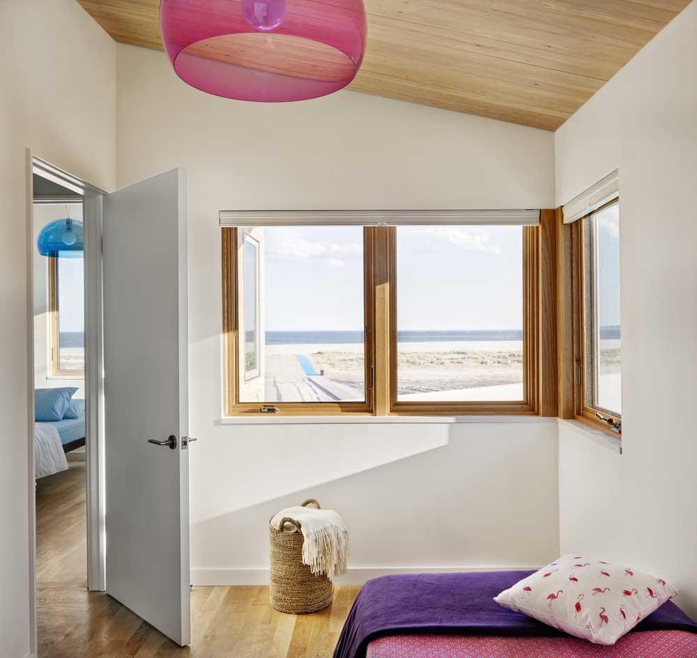 modern beach house child bedroom - Surfboard House