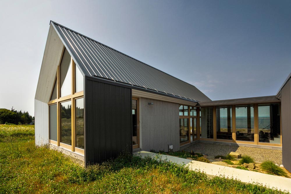 modern-beach-house-twins2