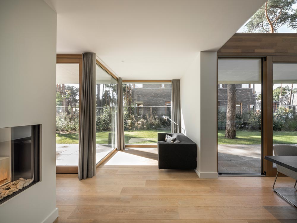 modern brick glass villa interiors hd - Villa Zeist 2