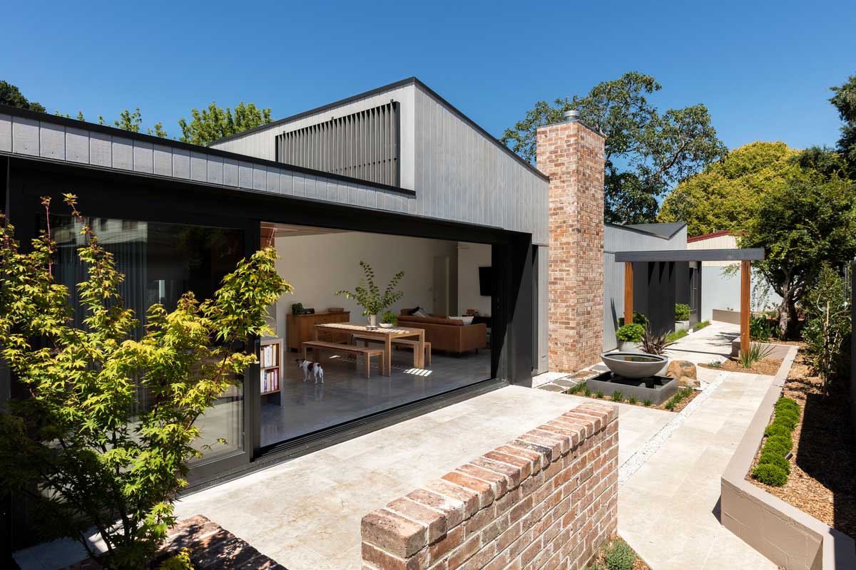 modern bungalow extension outdoors - Sampson House