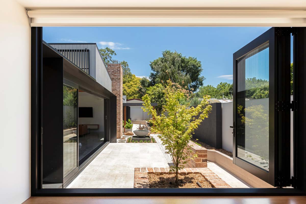 modern bungalow garden design - Sampson House